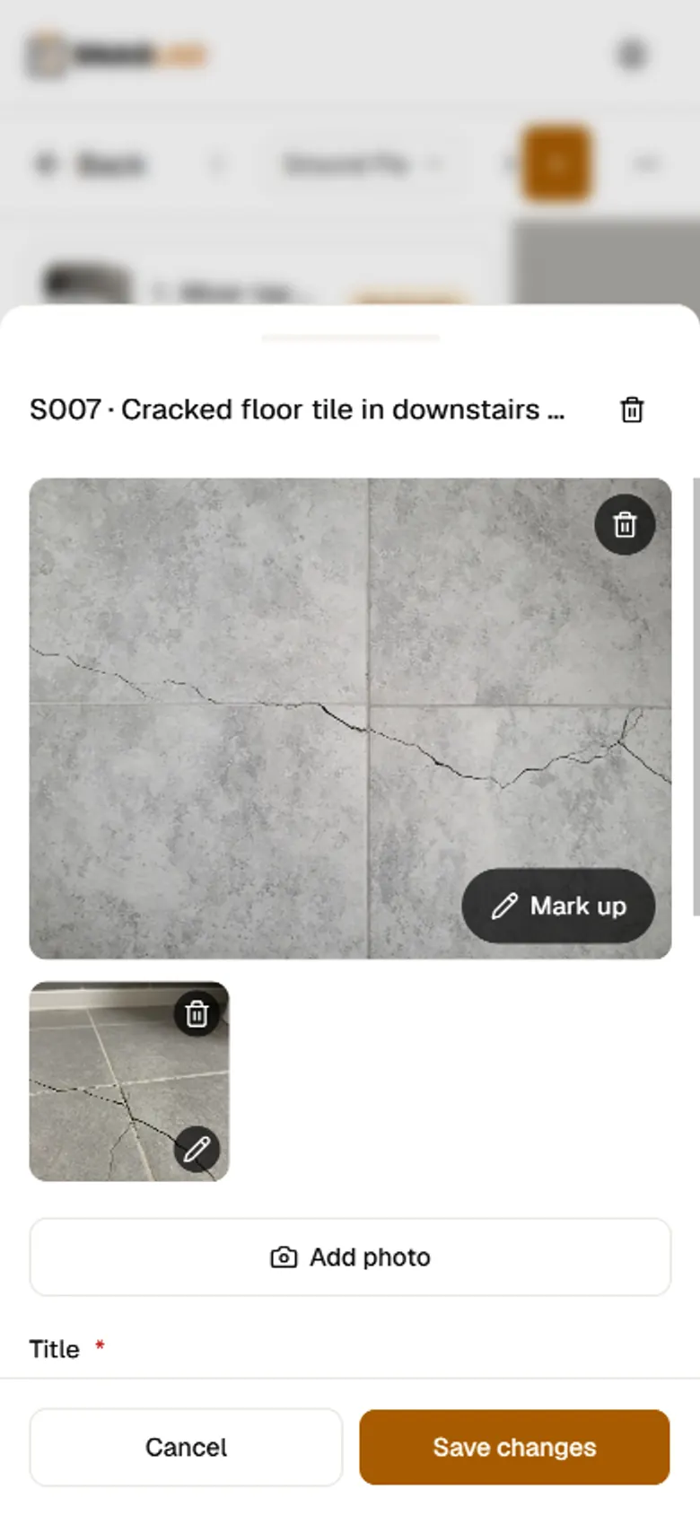 Phone view of snag capture in Snaglad with a photo and a short note.